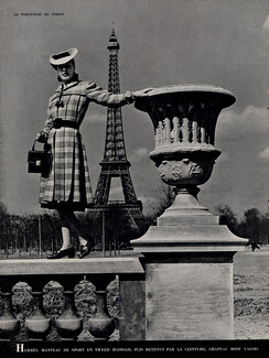 Hermès (Couture) 1939 Eiffel Tower