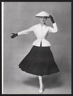 Christian Dior (Couture) 1957 La Ligne Corolle, Photo Georges Saad