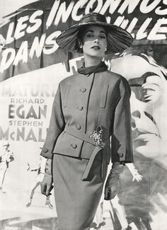 Christian Dior 1956 Tailleur ceinture oblique