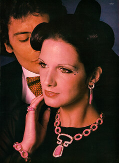 M. Gérard (High Jewelry) 1971 Photo Guégan