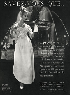 Jean Patou 1962 Vanity-case Hermès, Parure Van Cleef & Arpels, Place de la Concorde