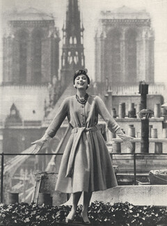 Guy Laroche 1957 Photo William Klein, Notre-Dame de Paris