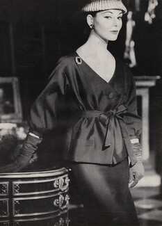 Christian Dior 1956 Soft High Waists, Photo Henry Clarke