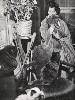 Leonor Fini 1956 Portrait with Cats