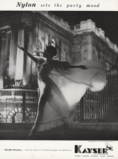 Kayser (Lingerie) 1958 Negligee, Photo Tony Armstrong Jones