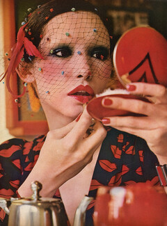 Revlon 1971 Make Up, Lipstick Red Compact, Veil, Photo Peter Knapp