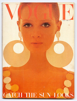 UK Vogue British Magazine 1966 May, Paco Rabanne, David Bailey, Helmut Newton, Henry Clarke, David Montgomery