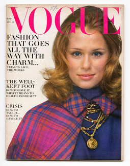 Vogue 1968 August 15, Cover Penati, Van Cleef & Arpels Chains