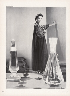 Christian Dior (Miss Dior) 1953 Intoxication (D'Orsay), Photo Frances Mclaughlin