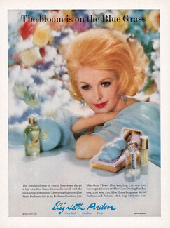 Elizabeth Arden (Perfumes) 1962 Blue Grass