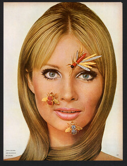 Cartier (High Jewelry) 1966 Jewelled Bees and Dragonfly