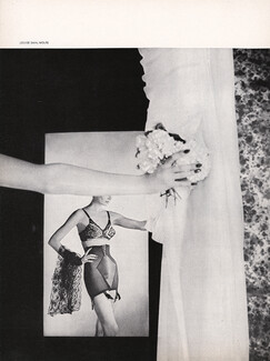 Lily of France (Lingerie) 1952 Girdle, Photo Louise Dahl-Wolfe