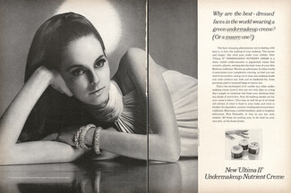 Ultima II (Cosmetics) 1966 Jewels Van Cleef & Arpels