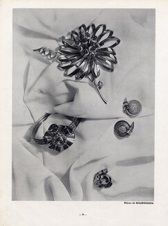 Mauboussin 1940 Bracelet, Earrings, Clips Art Deco