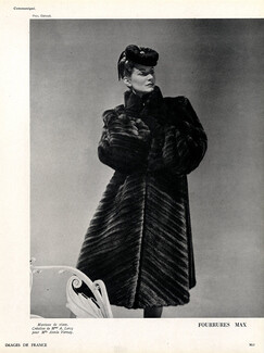 Fourrures Max 1941 Fur Coat