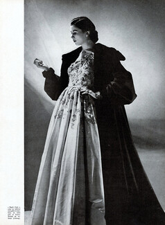 Lucien Lelong 1946