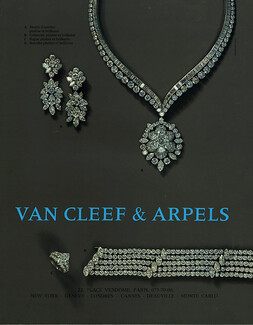 La Boutique Van Cleef & Arpels 1968 Set of Jewels