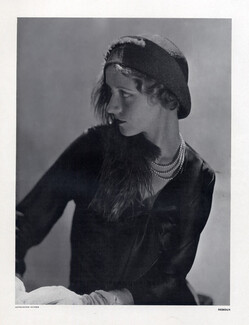 Caroline Reboux 1931 Feathers Hat, Hoyningen-Huene