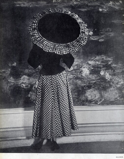 Molyneux 1948 Hat, Fashion Photography