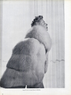 Revillon (Fur clothing) 1949 Cape du soir en Renard blanc