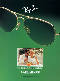 Ray-Ban (Sunglasses) 1982