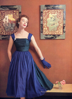 Jeanne Lanvin (Castillo) 1952 "Couleur de Vitrail" Robe de Cocktail