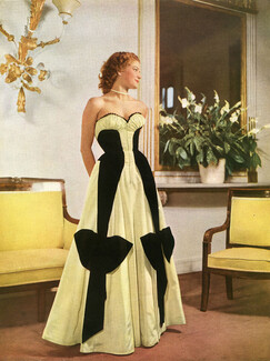 Carven 1947 Evening Gown, Melle de Tanley (Model) Photo Pottier