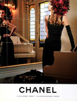 Chanel 1992 Claudia Schiffer