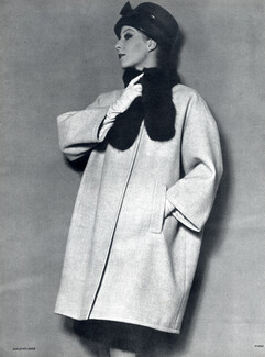 Balenciaga 1960 Coat Photo Pottier