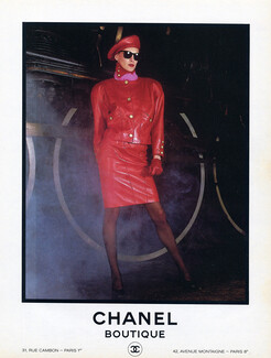 Chanel (Boutique) 1985 Inès de la Fressange Train