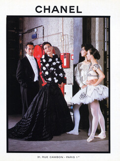 Chanel 1988 Inès de la Fressange Camelias Evening gown Ballerinas Opera