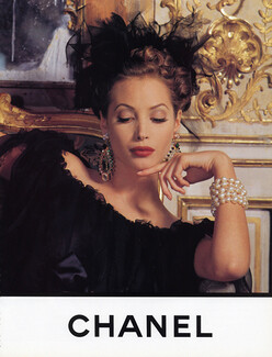 Chanel 1992 Christy Turlington Jewels, Bracelet Pearls
