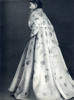 Jeanne Lanvin (Castillo) 1952 Evening Coat, Pétillault
