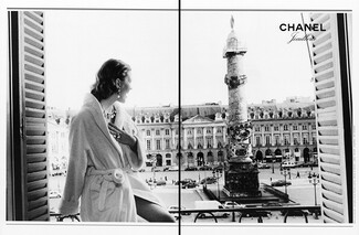 Chanel Joaillerie (Jewels) 2000 Photo Ellen von Unwerth Place Vendôme