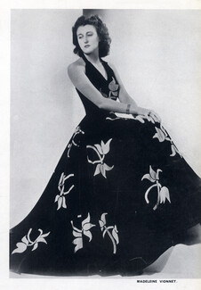 Madeleine Vionnet 1938 black and white flowers Evening Gown, Embroidery