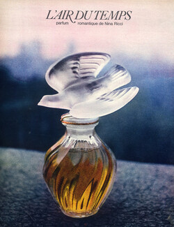 Nina Ricci (Perfumes) 1968 L'Air du Temps