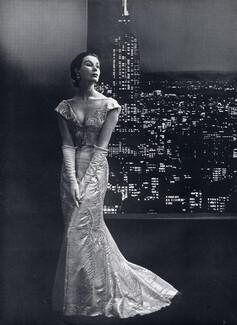 Christian Dior 1953 Evening Gown, Photo Pottier, Dognin