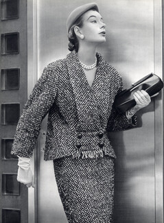 Balenciaga 1952 Winter Suit, Photo Pottier