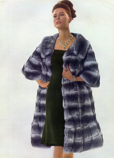 Van Cleef & Arpels 1963 Marron Fourrures Fur Coat