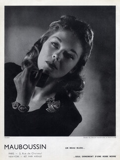 Mauboussin 1939 Double Clip, Bracelet Transformable, Photo Halsman