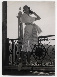 Schiaparelli 1953 Beach Pants, Original Photo Press