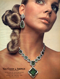 Van Cleef & Arpels (Jewels) 1960 Watches Piaget