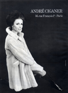 André Ciganer (Fur Coat) 1968 Photo J. Decaux