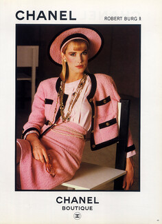 Chanel 1983 Tailor, Necklace, Belt in Pearls