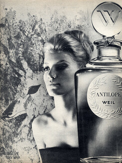 Weil (Perfumes) 1962 Antilope, Photo Beyda