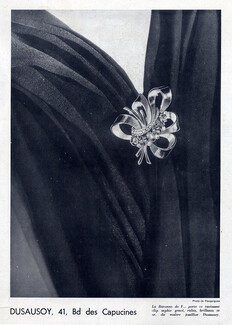 Dusausoy 1942 Brooch art Deco