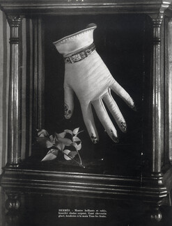 Hermès (Watches & Gloves) 1942