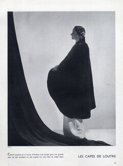 Chanel 1935 Fur Cape, Photo Horst