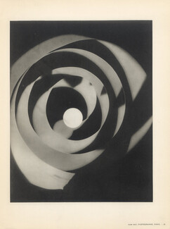 Man Ray 1930 Photogram