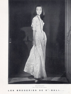 Balenciaga (Couture) 1954 Dress in White Organdy, Photo Joseph Grove, Embroidery
